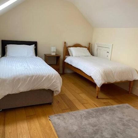 Stewarts House Apartment Newtownstewart Bagian luar foto
