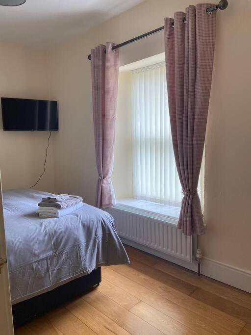 Stewarts House Apartment Newtownstewart Bagian luar foto