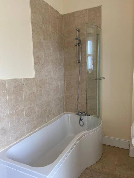 Stewarts House Apartment Newtownstewart Bagian luar foto